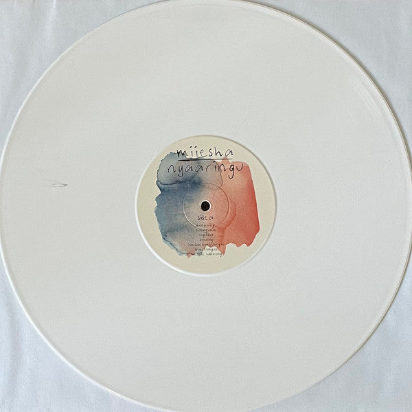 Miiesha Young : Nyaaringu (LP)
