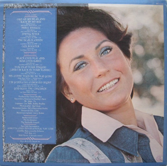 Loretta Lynn : Out Of My Head And Back In My Bed (LP, Album, Pin)