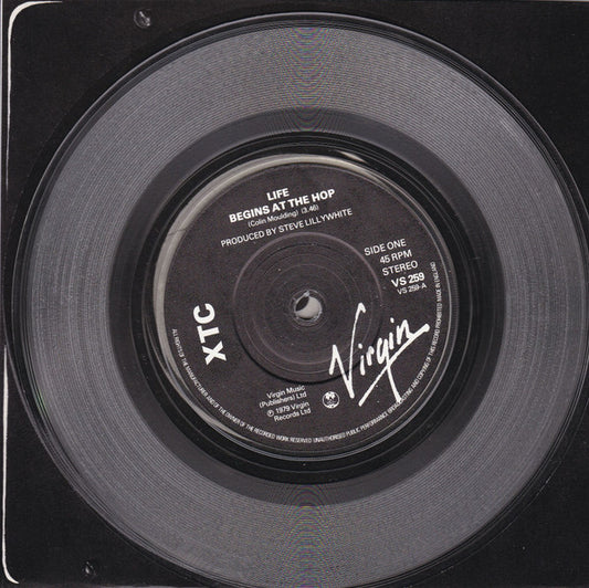 XTC : Life Begins At The Hop (7", Single, Cle)