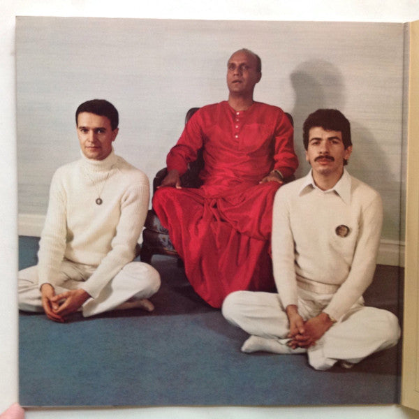 Carlos Santana & John McLaughlin : Love Devotion Surrender (LP, Album, Quad, Ter)