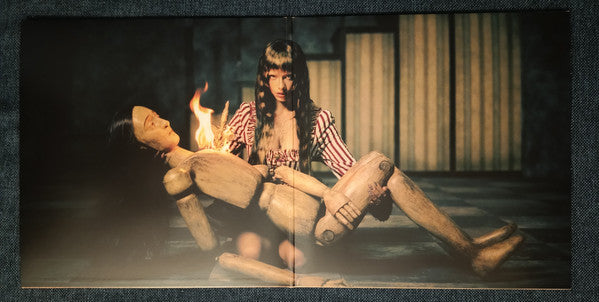 Melanie Martinez (2) : Hades (2xLP, Album, Ltd, Syn)