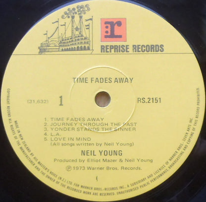 Neil Young : Time Fades Away (LP, Album)