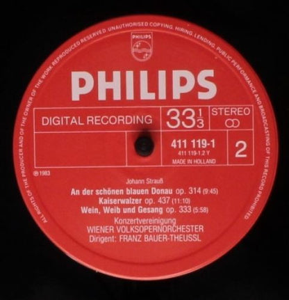 Johann Strauss Jr., Wiener Volksopernorchester, Franz Bauer-Theussl : Famous Waltzes - Berühmte Walzer Volume 4 (LP, Album)