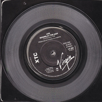 XTC : Life Begins At The Hop (7", Single, Cle)