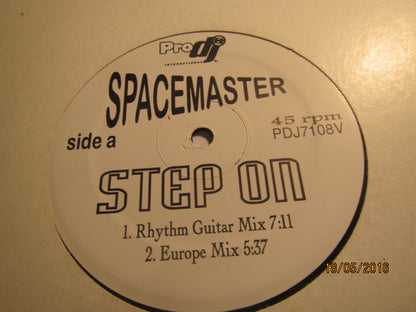 Space Master : Step On (12")