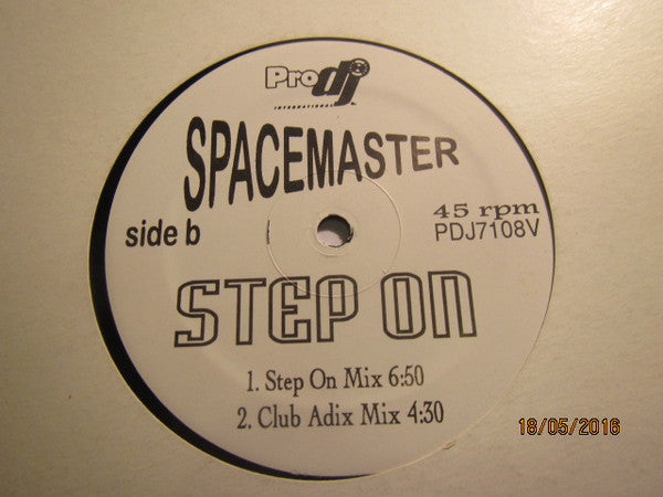 Space Master : Step On (12")